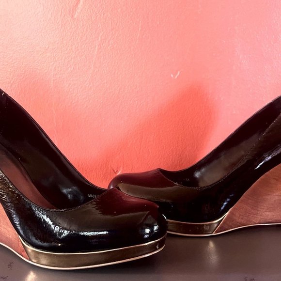 Vintage CHARLES DAVID wedges size 9 - Picture 2 of 6